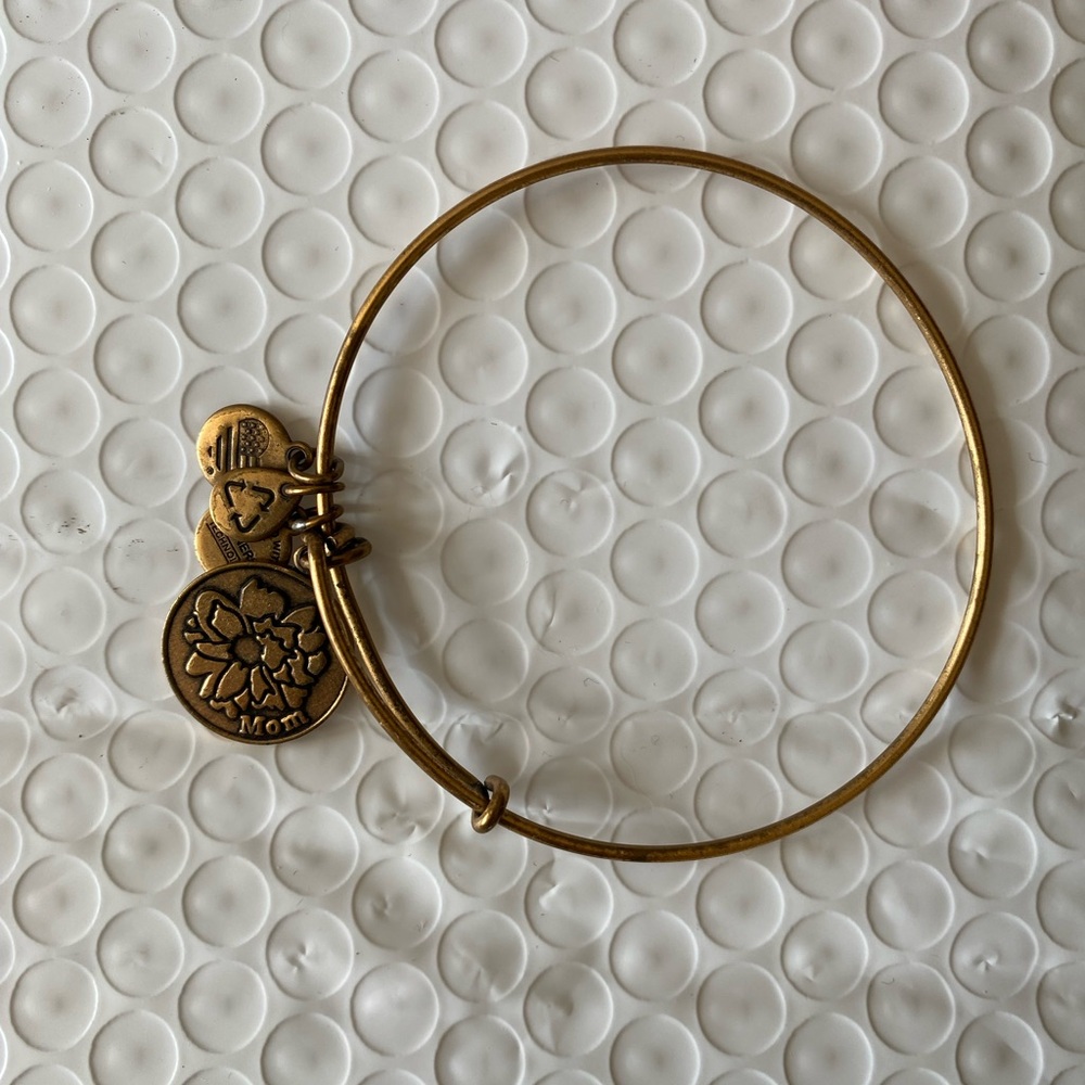 Gold Charm Bangle Bracelet - Picture 1 of 3